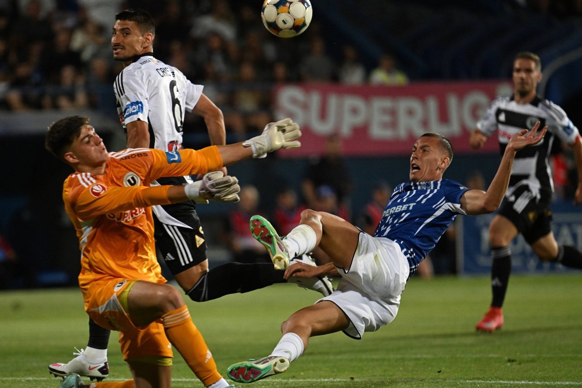 Penalty neacordat pentru Farul