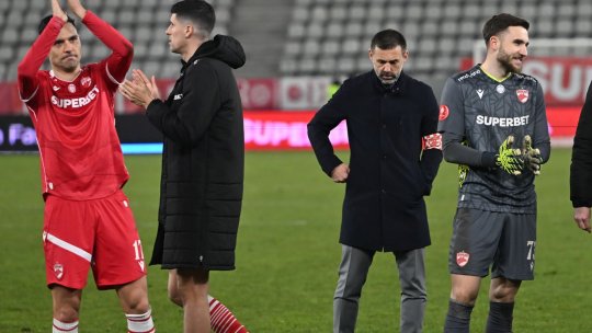 Un titular de la Dinamo, ofertat de fosta echipă a lui Andrea Pirlo. Kopic nu a dat răspunsul final