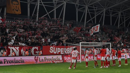 Gafă administrativă: Dinamo a încercat să îi schimbe cetățenia noului jucător, deși nu avea cum! În ce situație se află acum fotbalistul