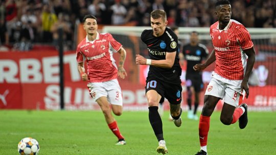 Florin Tănase a izbucnit: ”Săracii de arbitri fac multe greșeli împotriva noastră, te doare capul! Fluieră cu intenție, e clar. Sunt obișnuit să câștig cu Dinamo, nu așa”