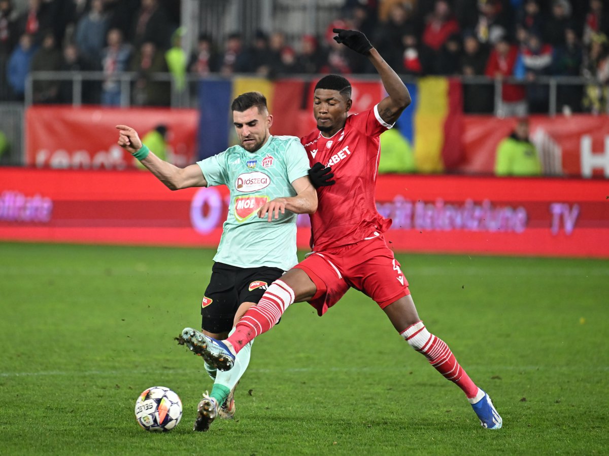 Marius Coman în duel cu Boateng