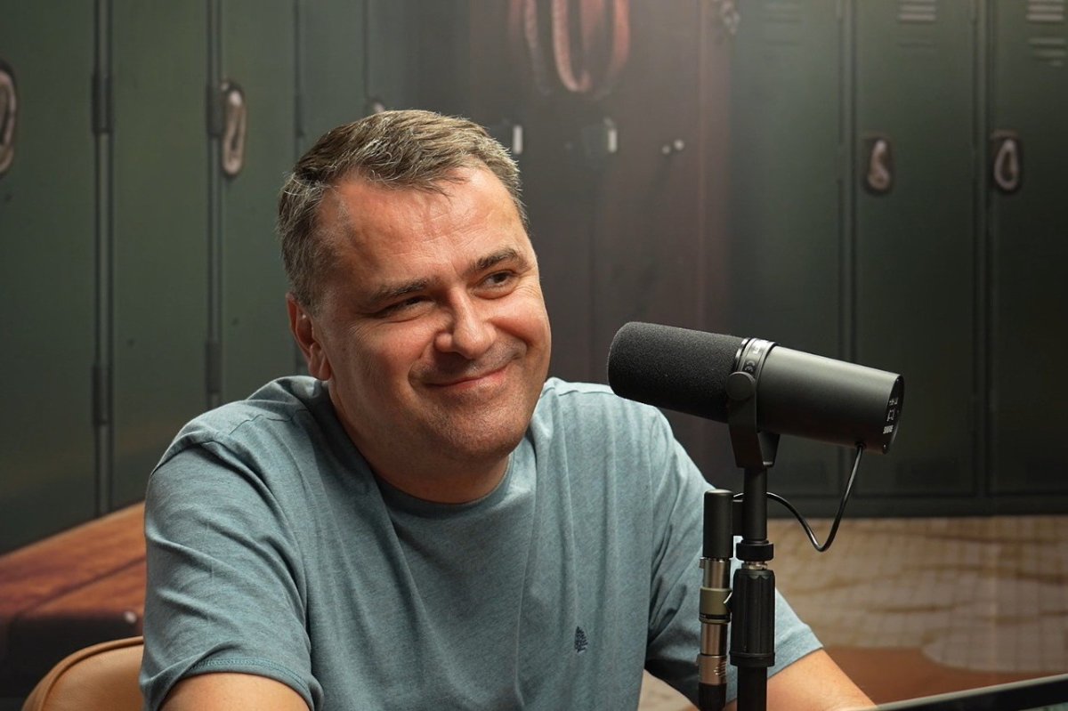 Vali Moraru este unul dintre cei mai cunoscuți jurnaliști sportivi români