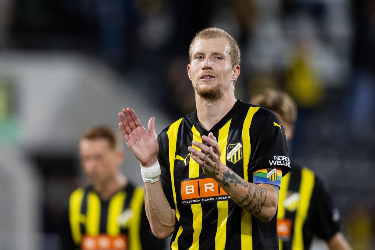 Simon Gustafson l-a ironizat pe Dan Petrescu