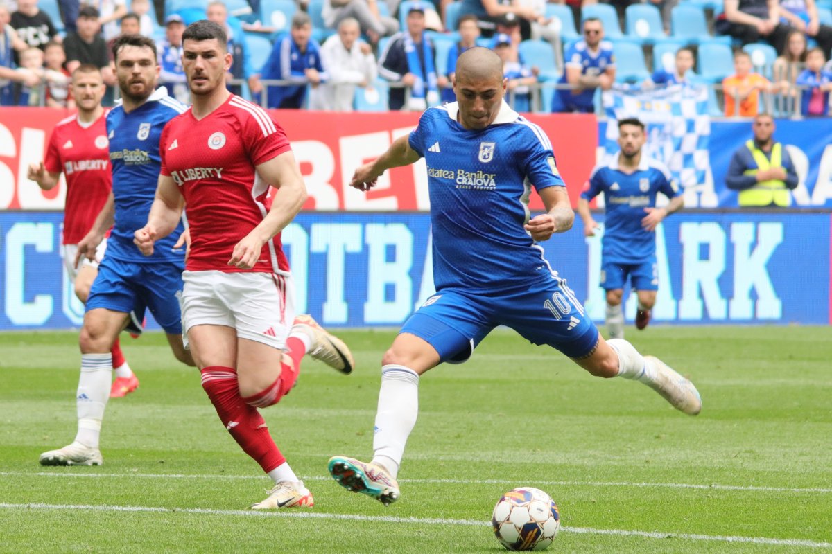 Juan Bauza a sosit la FCU Craiova în 2021
