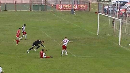 Cum a fost posibil? Ratare monumentală în Liga 2! Avea toată poarta în față