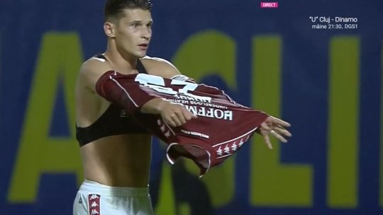 Moment inedit în Metaloglobus - Rapid 1-2! Alex Dobre i-a oferit tricoul unui adversar, în urma unui fault