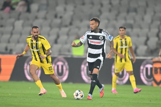 U Cluj - Dinamo 0-1. ”Câinii” au dat lovitura pe final în Ardeal