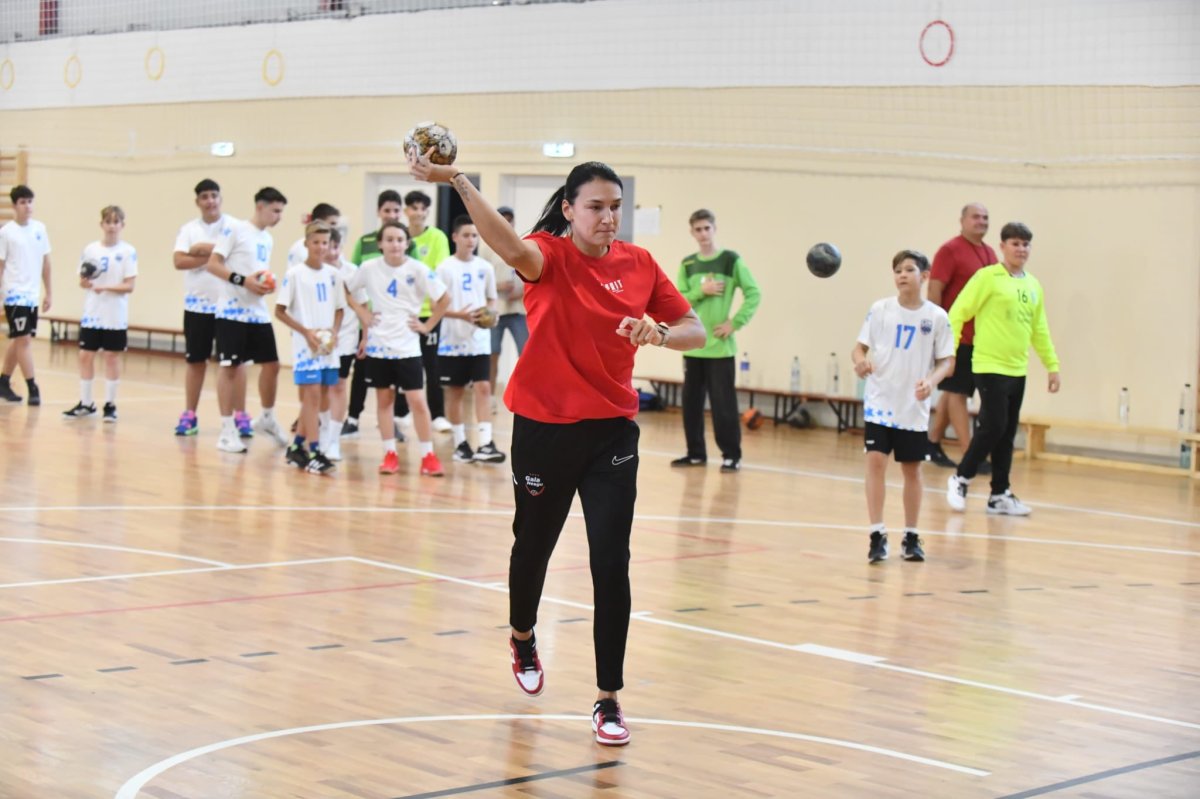 Cristina Neagu, de patru ori desemnată cea mai bună handbalistă a lumii
