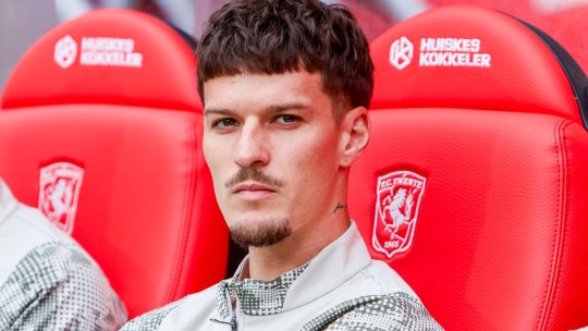 Ce fac stranierii români. Dennis Man poate debuta pentru PSV