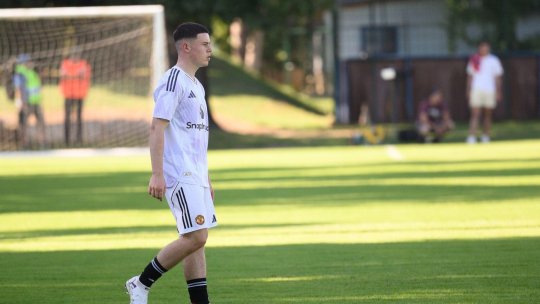 Fiul lui Rooney ”a spart gheața” la United, însă a fost eclipsat de un jucător de 14 ani