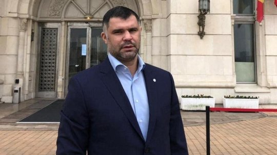 Fostul deputat PSD a dat de pământ cu doi sportivi români: ”În loc să spurcați, marș la sală! Unul cu grăsimi pe el, celălalt un neica nimeni cu tatuaje, mare smardoi”