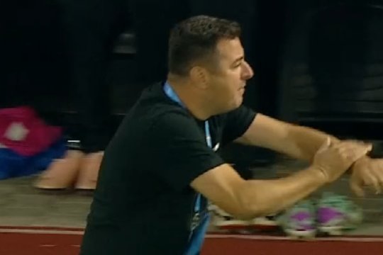 Ianis Zicu și-a pierdut cumpătul în finalul partidei cu Hermannstadt! Ce l-a supărat pe tehnician