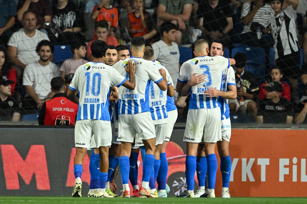Universitatea Craiova pregătește două transferuri