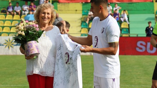 Văduva lui Nicolae Dobrin a vorbit printre lacrimi despre soțul ei, în ziua în care ar fi împlinit 78 de ani: ”Asta mi-a spus când ne-am căsătorit. Poate Dumnezeu mi-a lăsat acest dar ca să mă mângâie”