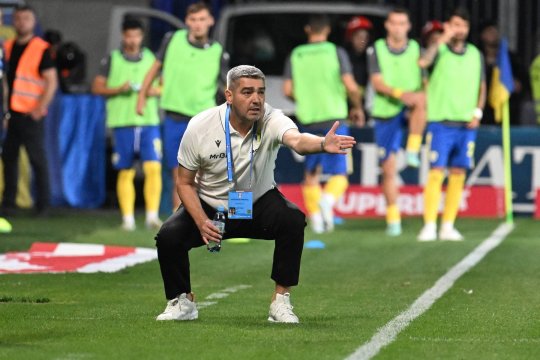 Scandal la Petrolul: Ciobotariu nu mai vrea 2 fotbaliști importanți și i-a exclus din lot! De ce se chinuie clubul să se despartă de ei + Reacțiile conducerii și jucătorilor