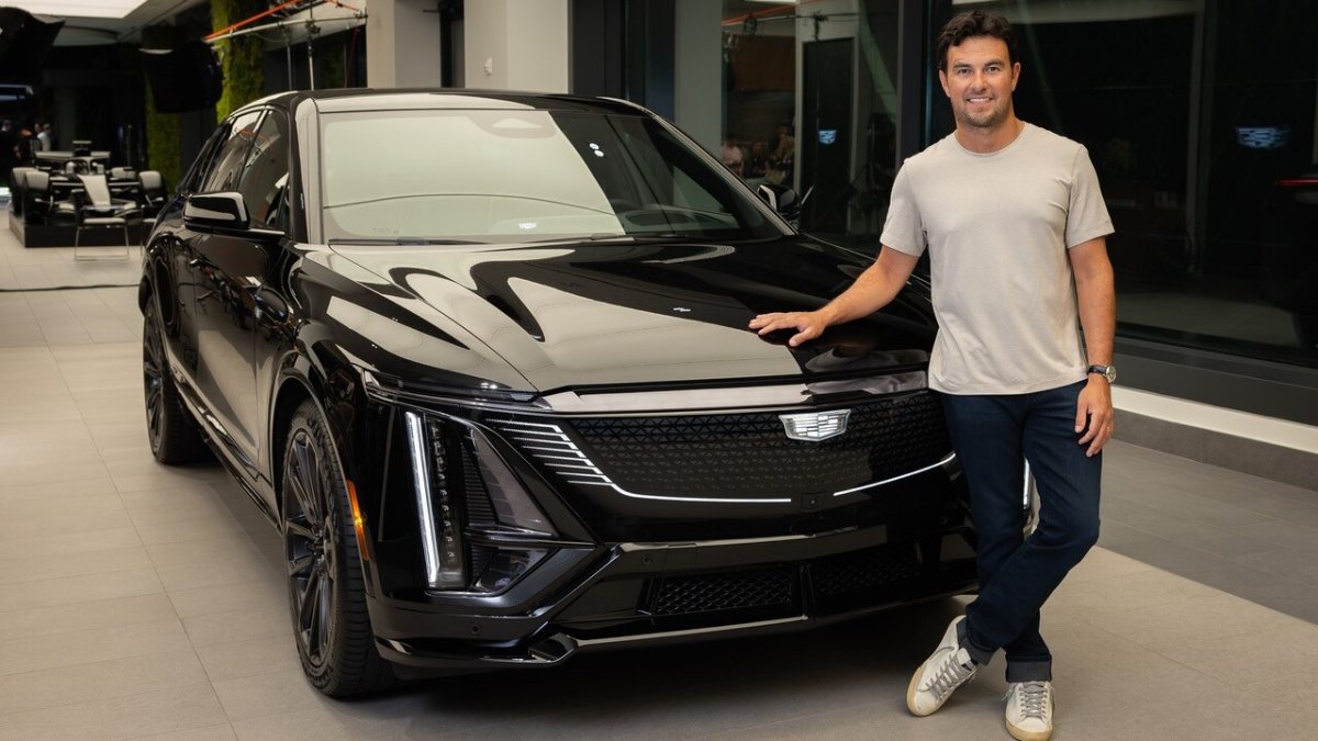 Sergio Perez a semnat cu Cadillac și revine în Formula 1