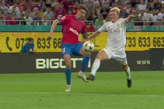 Fază controversată în FCSB - Aberdeen. Campioana României a primit penalty, iar un adversar a fost eliminat