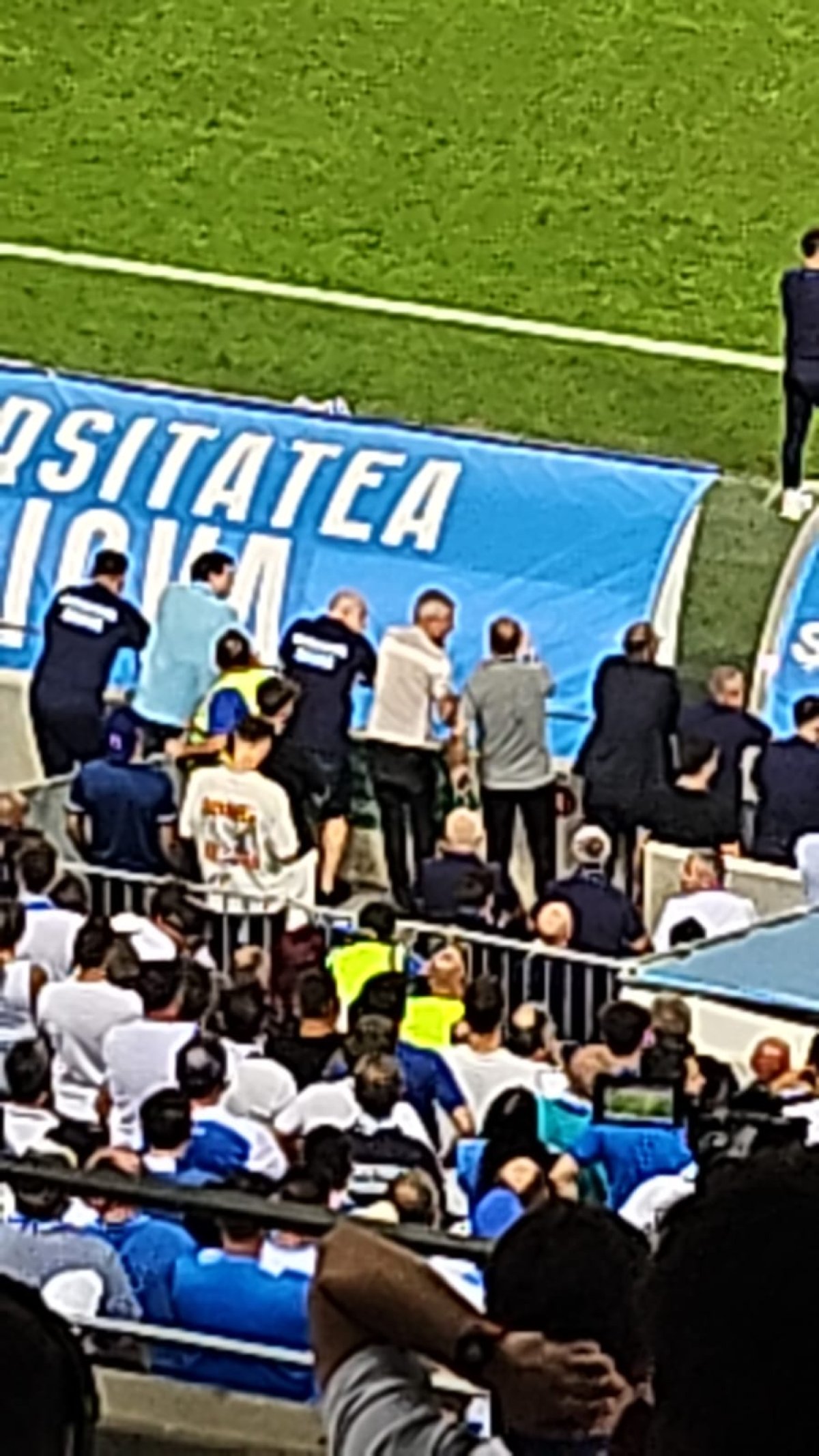 Foto 2/3