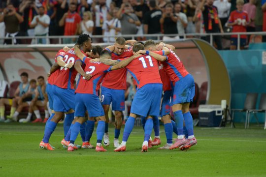 Locul 1 în Europa League! Suporterii FCSB, la înălțimea jucătorilor din teren