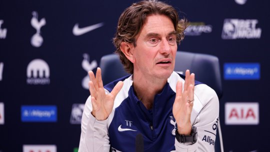 Antrenorul lui Tottenham a vorbit deschis despre situația lui Radu Drăgușin: ”Nu e suficient!”