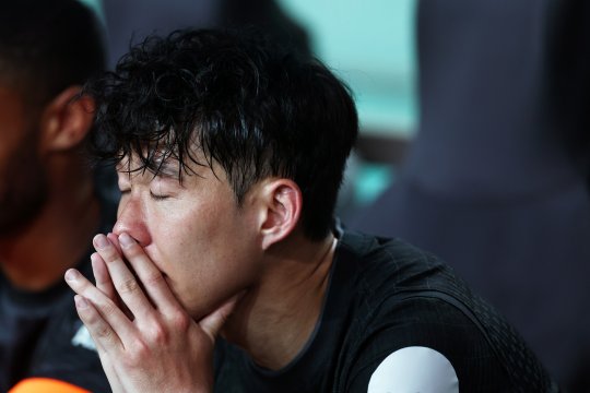 A ieșit în lacrimi de pe teren! Heung-Min Son a jucat ultimul meci pentru Tottenham și a avut parte de un moment extrem de emoționant