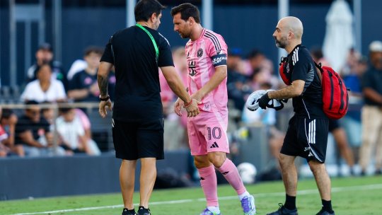 Lionel Messi a fost schimbat după doar 11 minute! Ce a spus Mascherano despre accidentarea starului argentinian