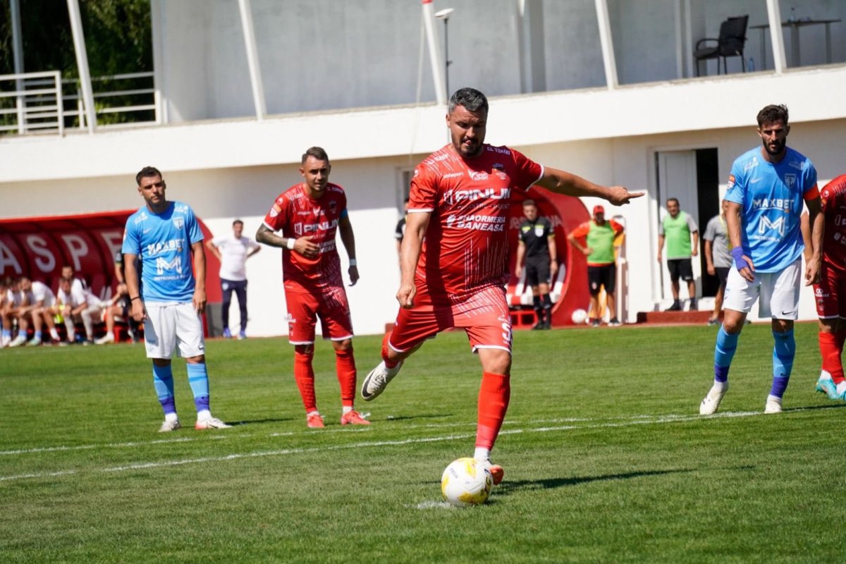 Constantin Budescu a marcat din penalty la debutul pentru CS Tunari