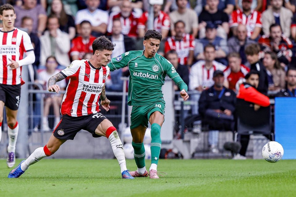 Ce fac stranierii români. Dennis Man încearcă să spargă gheața la PSV Eindhoven