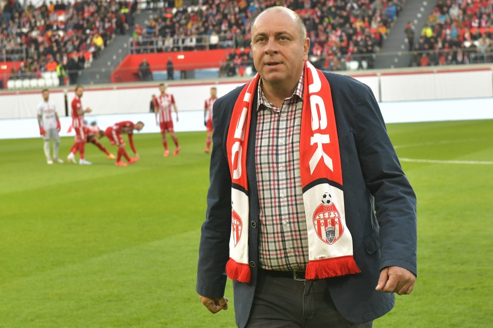 Laszlo Dioszegi a făcut iureș la vestiare în pauza meciului Sepsi - CSM Olimpia Satu Mare 1-0. Mărturia făcută de finanțatorul covăsnenilor: ”Pentru prima dată în viața mea, mi-am ieșit din minți”