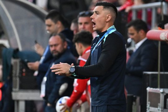 Fiul lui Ovidiu Hoban a semnat cu o formație din Superligă: ”Primul său contract profesionist”