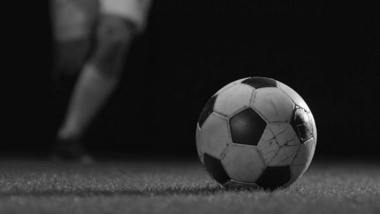 Momente de reculegere la începutul meciurilor din Cupa României, în memoria fostului președinte Ion Iliescu