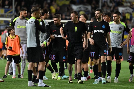 OFICIAL | CFR Cluj l-a adus pe jucătorul criticat de Gigi Becali: ”Faceți cunoștință cu noul mijlocaș”