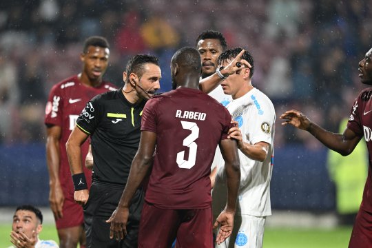 Burleanu a intervenit în scandalul arbitrajului de la CFR - FCSB: ”Vassaras nu a ascuns vreo greșeală! Arbitrii performează la nivel internațional”