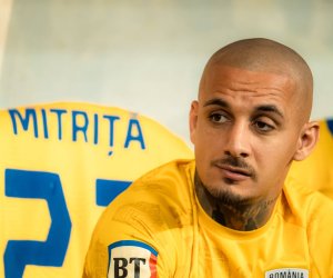 ȘOCANT! FRF a plătit o sumă uriașă de bani pentru ca Mitriță să joace 17 minute: cât au putut să coste biletele de avion ale jucătorului