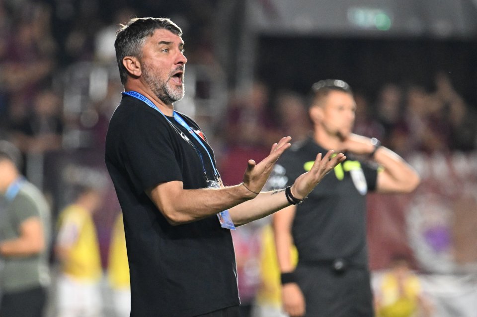 Adrian Mihalcea a jucat la Dinamo în cariera de fotbalist