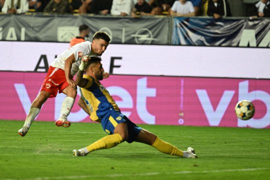 Paul Papp, după eșecul usturător cu Dinamo: ”Suntem negri de supărare”