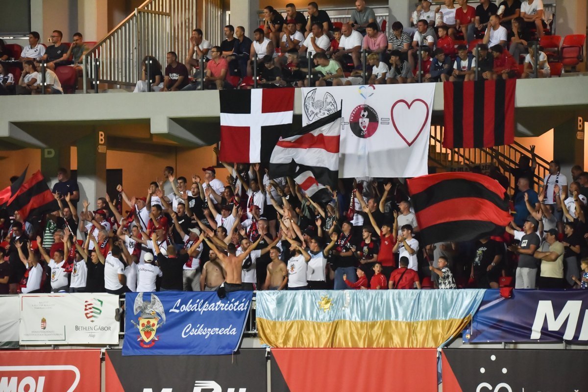 A auzit ce au scandat fanii Csikszeredei la meciul cu FCSB și s-a amuzat pe cinste: ”Când aveau impresia că arbitrii ar fi cu FCSB...”