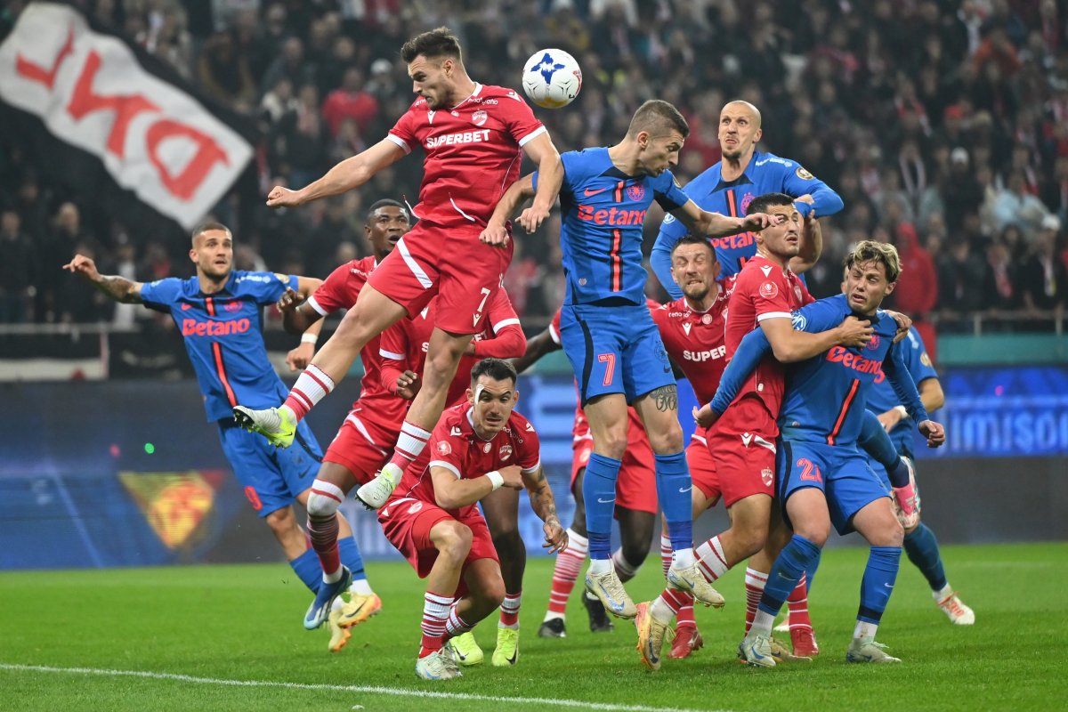 Răzvan Patriche, într-un duel Dinamo - FCSB