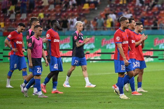 De la ”fotbalist de fotbalist”, la ”nimic, nimic”! Favoritul lui Becali, OUT din primul 11 la FCSB