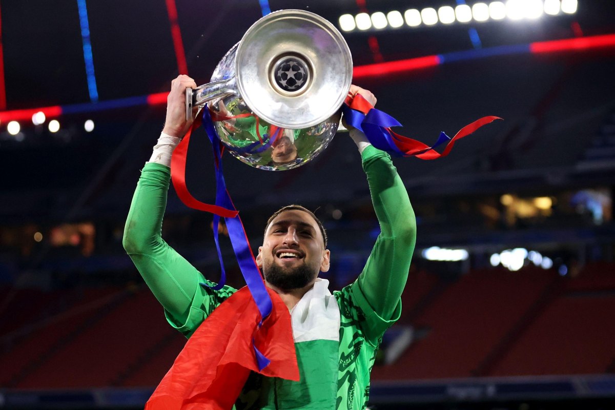 Donnarumma a semnat pentru Manchester City