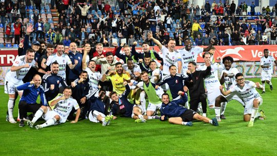 ”Strigă FC Botoșani!”. Cum au petrecut elevii lui Leo Grozavu după ce au învins-o pe FCSB