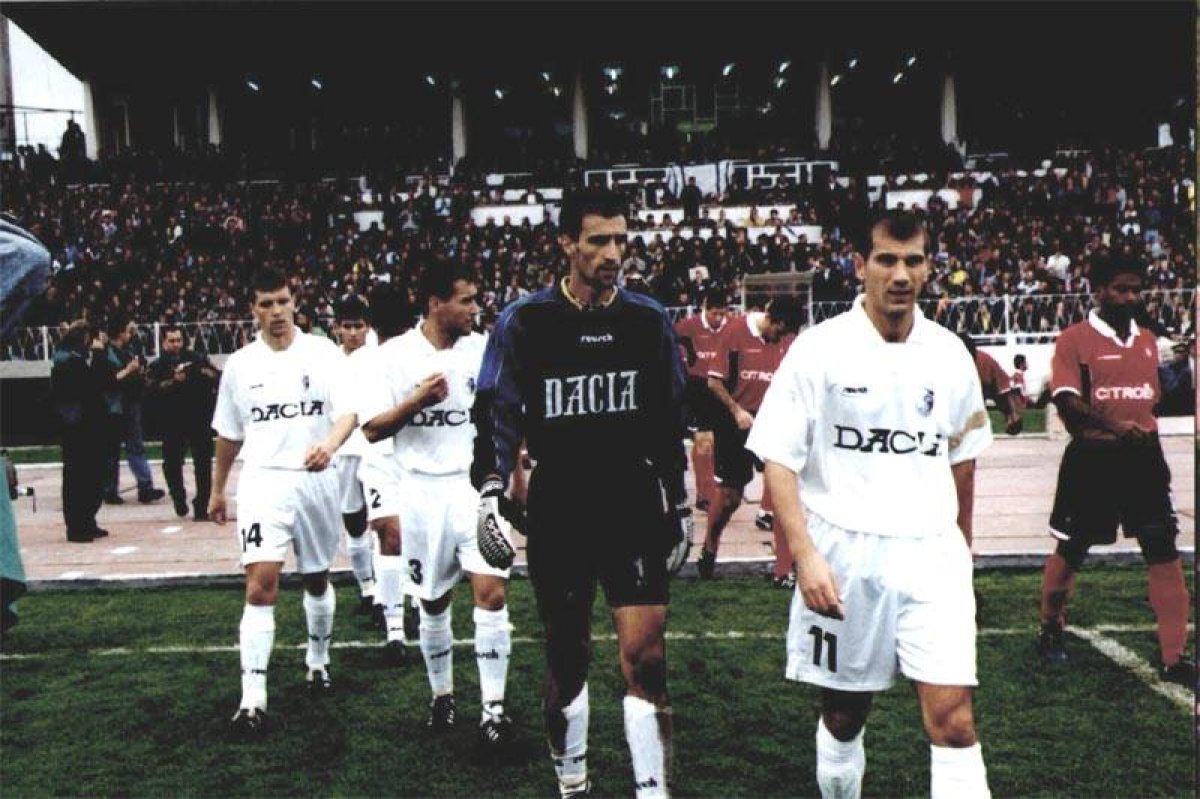Dacia a mai fost sponsor la FC Argeș