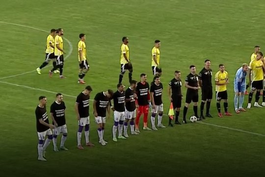 Moment de reculegere în memoria tatălui lui Dani Coman! Mesajul emoționant transmis de jucătorii lui FC Argeș