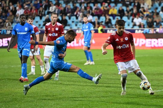 Fotbalistul Farului a fost prezent la meciul rivalelor din SuperLiga