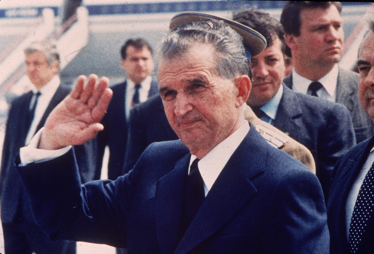 Nicolae Ceaușescu a fost președinte al Republicii Socialiste România în perioada 1974-1989
