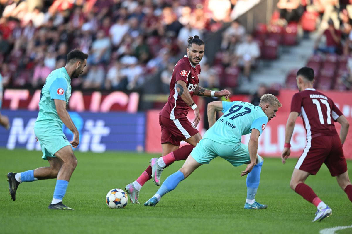 CFR Cluj a învins-o ultima dată pe UTA, 4-1