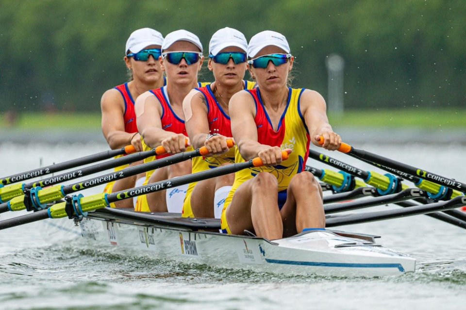 Echipajul feminin de patru vâsle s-a calificat în finală la Shanghai