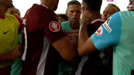 Scandal pe tunel în CFR - UTA! Arbitrul nu i-a iertat