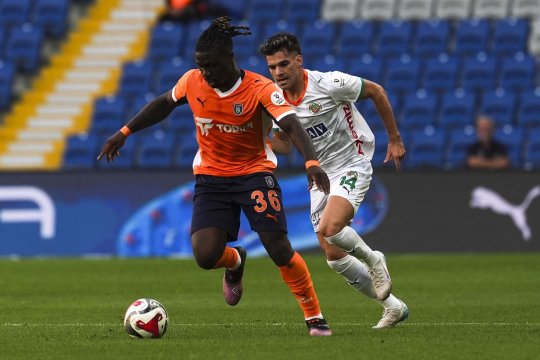 Cum s-a descurcat Ianis Hagi în primul meci ca titular la Alanyaspor