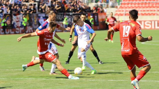 Fiul unui fost jucător iubit din Divizia A, așteptat să ia cu asalt SuperLiga: ”Nu prea mai găsești ca el în România! Va fi un fotbalist important în scurt timp, dacă face asta”